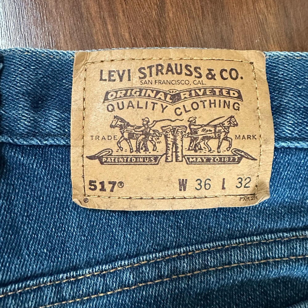 Levi's Men's Classic Blue Bootcut Jeans